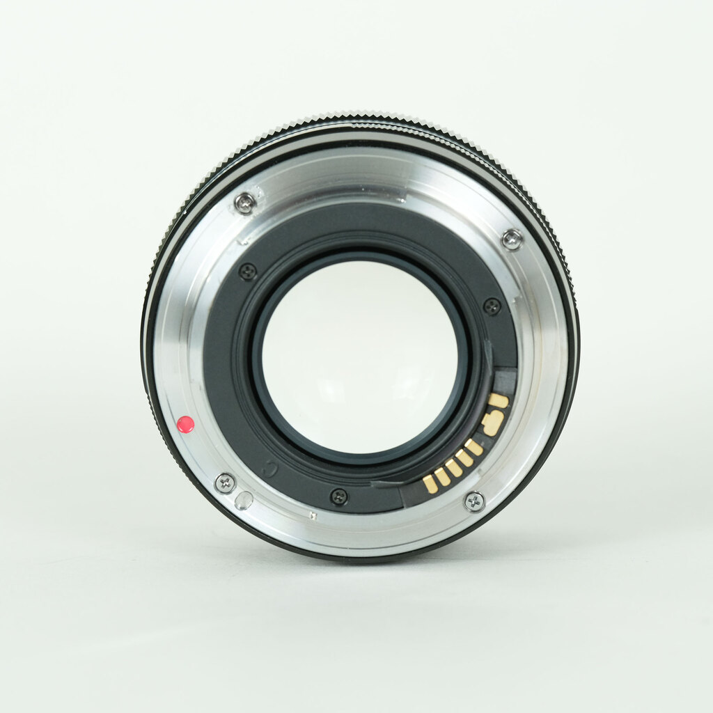 Carl Zeiss Planar T* 50mm F1.4 ZE [キヤノンEF用]