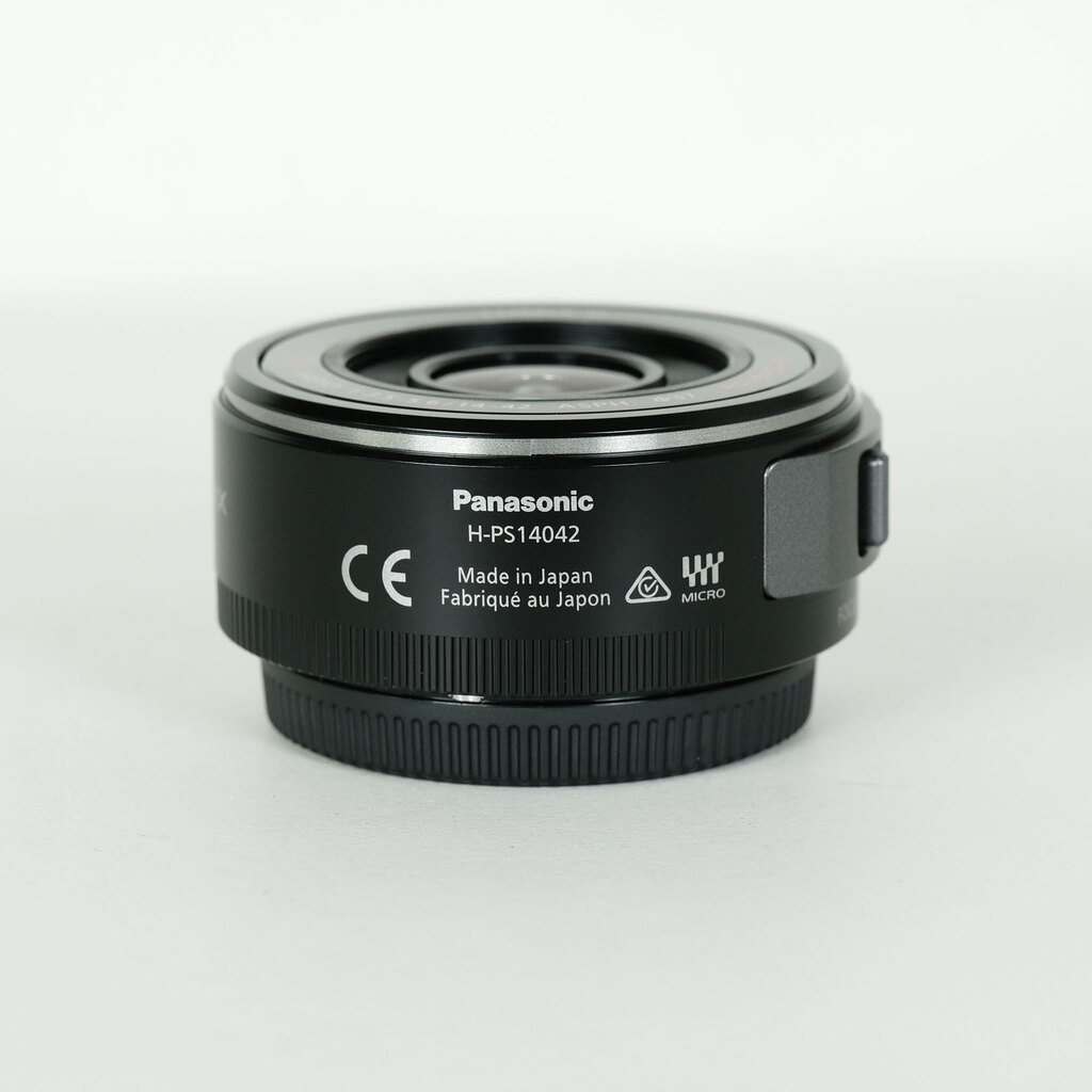 Panasonic LUMIX G X VARIO PZ 14-42mm / F3.5-5.6 ASPH. / POWER O.I.S.