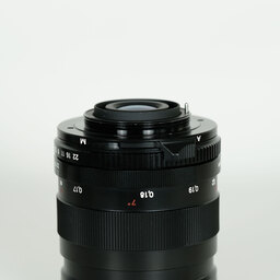 Carl Zeiss Distagon T* 25mm F2.8 ZS [M42用]