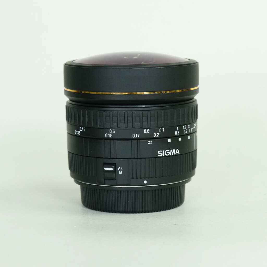 SIGMA 8mm F3.5 DG CIRCULAR FISHEYE [キヤノンEF用]