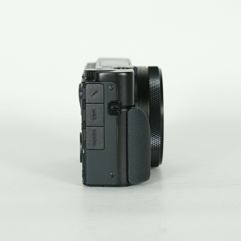 SONY Cyber-shot DSC-RX100M7 SONY Cyber-shot DSC-RX100M7