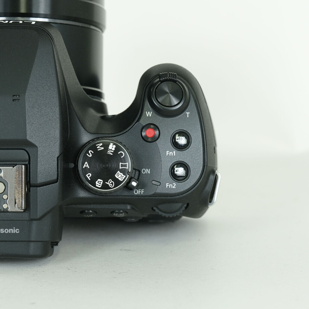 Panasonic LUMIX DC-FZ85