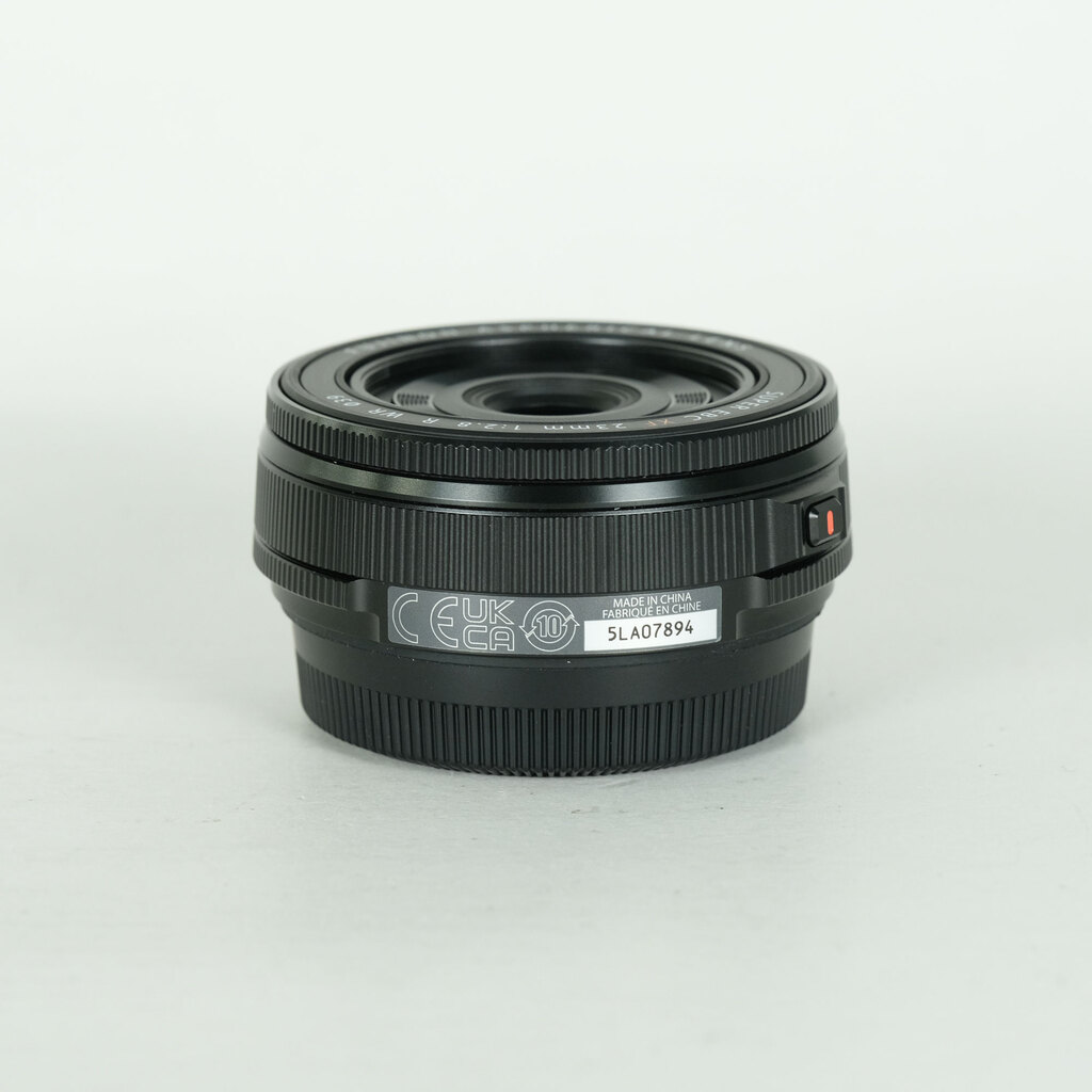 FUJIFILM XF23mmF2.8 R WR [�u���b�N]