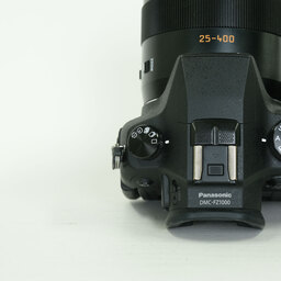 Panasonic LUMIX DMC-FZ1000
