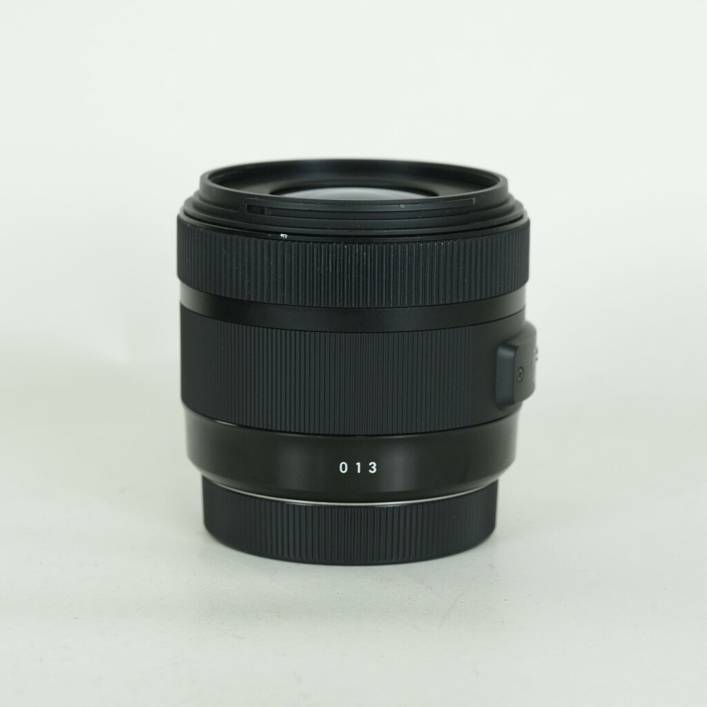 SIGMA 30mm F1.4 DC HSM | Art [キヤノン用]