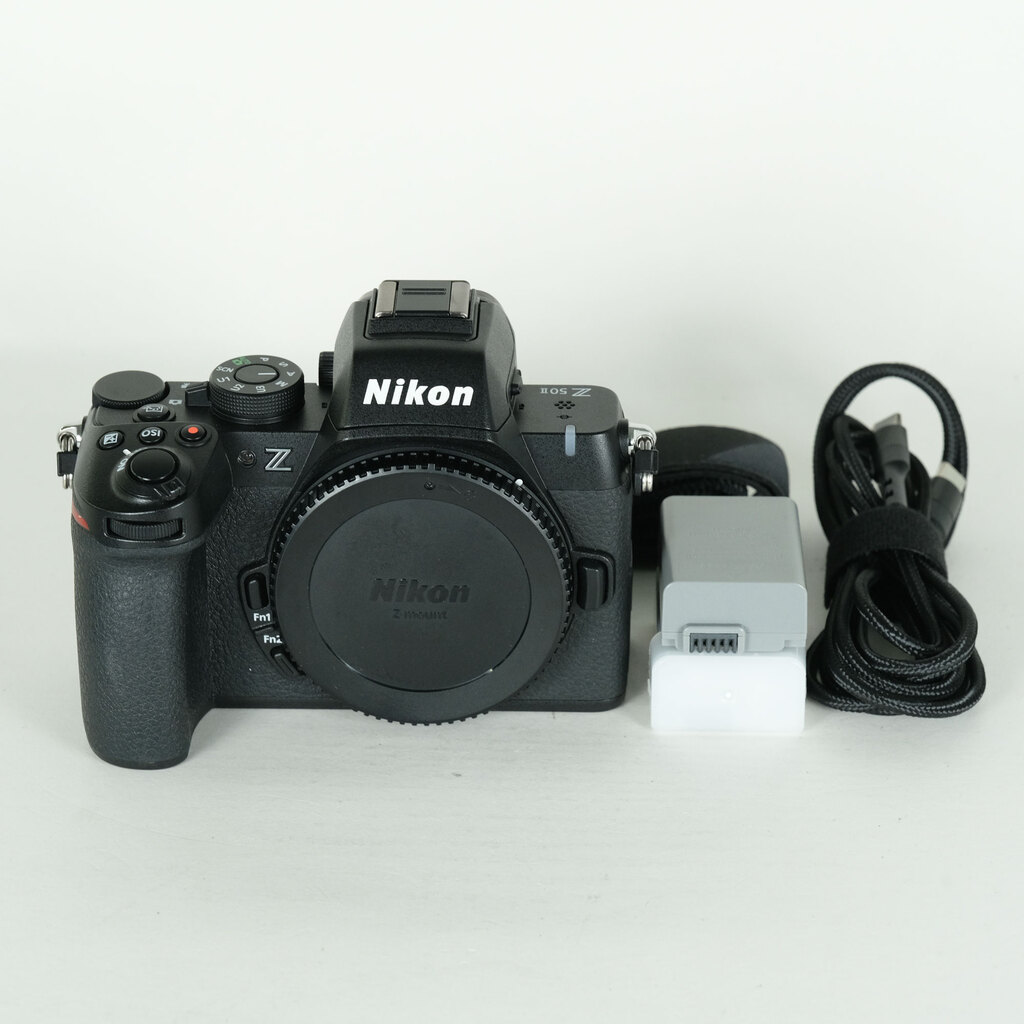 Nikon Z50II [�{�f�B]