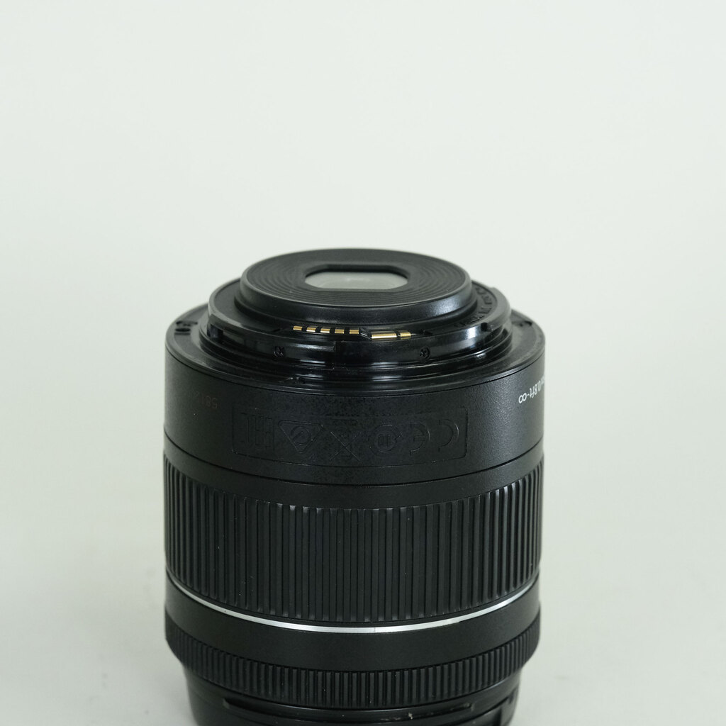 Canon EF-S18-55mm F4-5.6 IS STM