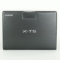 FUJIFILM X-T5