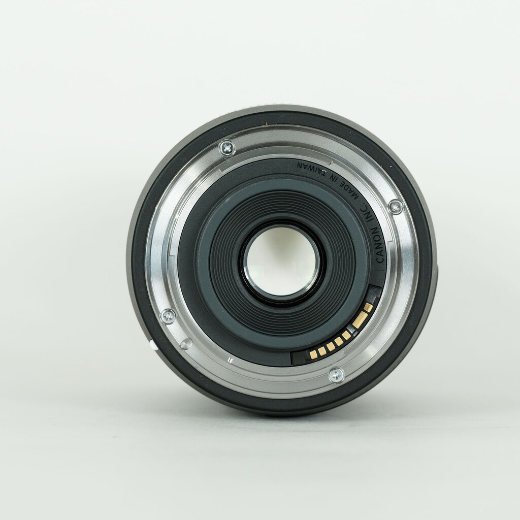 Canon EF-S18-135mm F3.5-5.6 IS USM