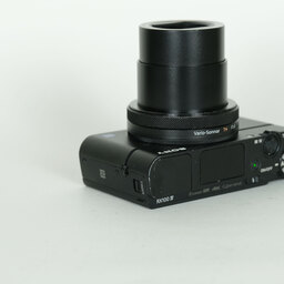 SONY Cyber-shot DSC-RX100M4