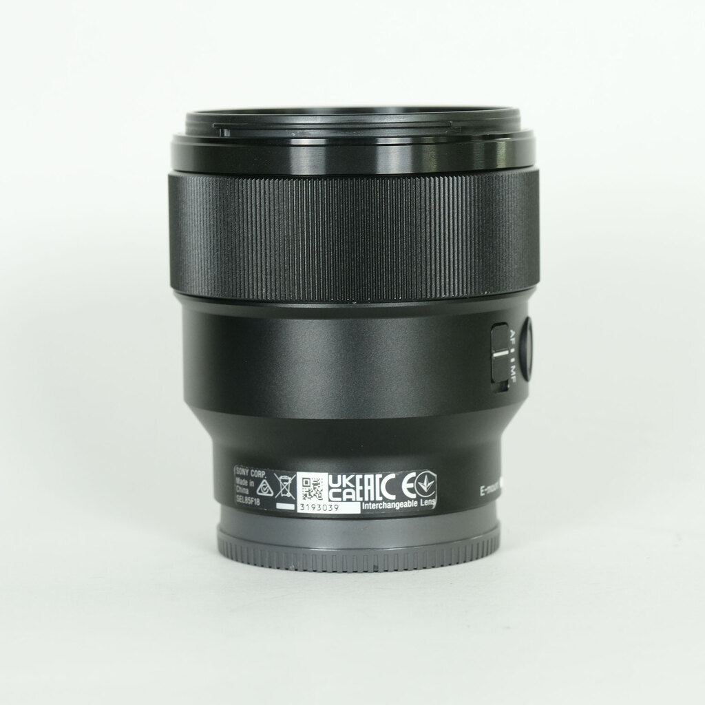 SONY FE 85mm F1.8 SEL85F18