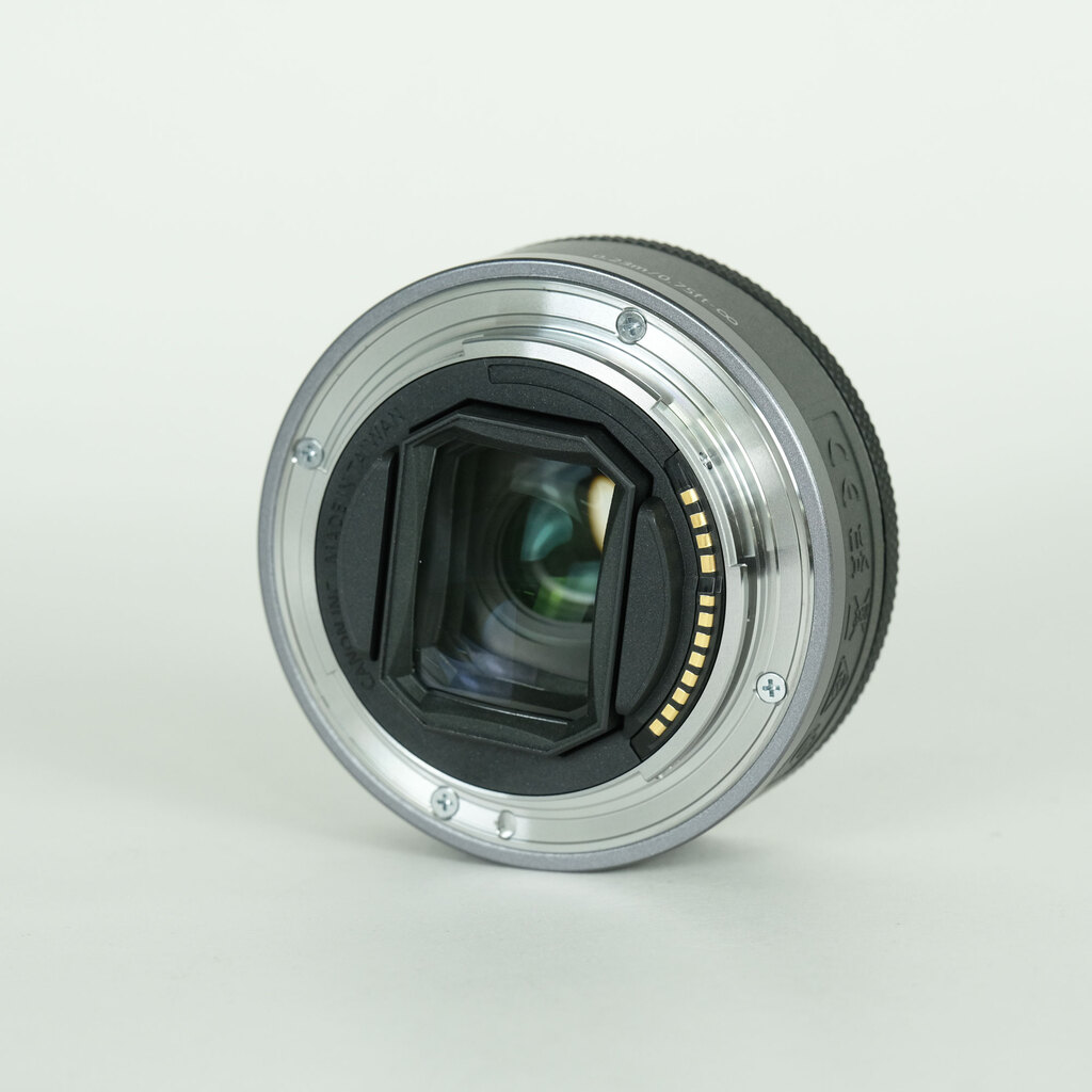 Canon RF28mm F2.8 STM