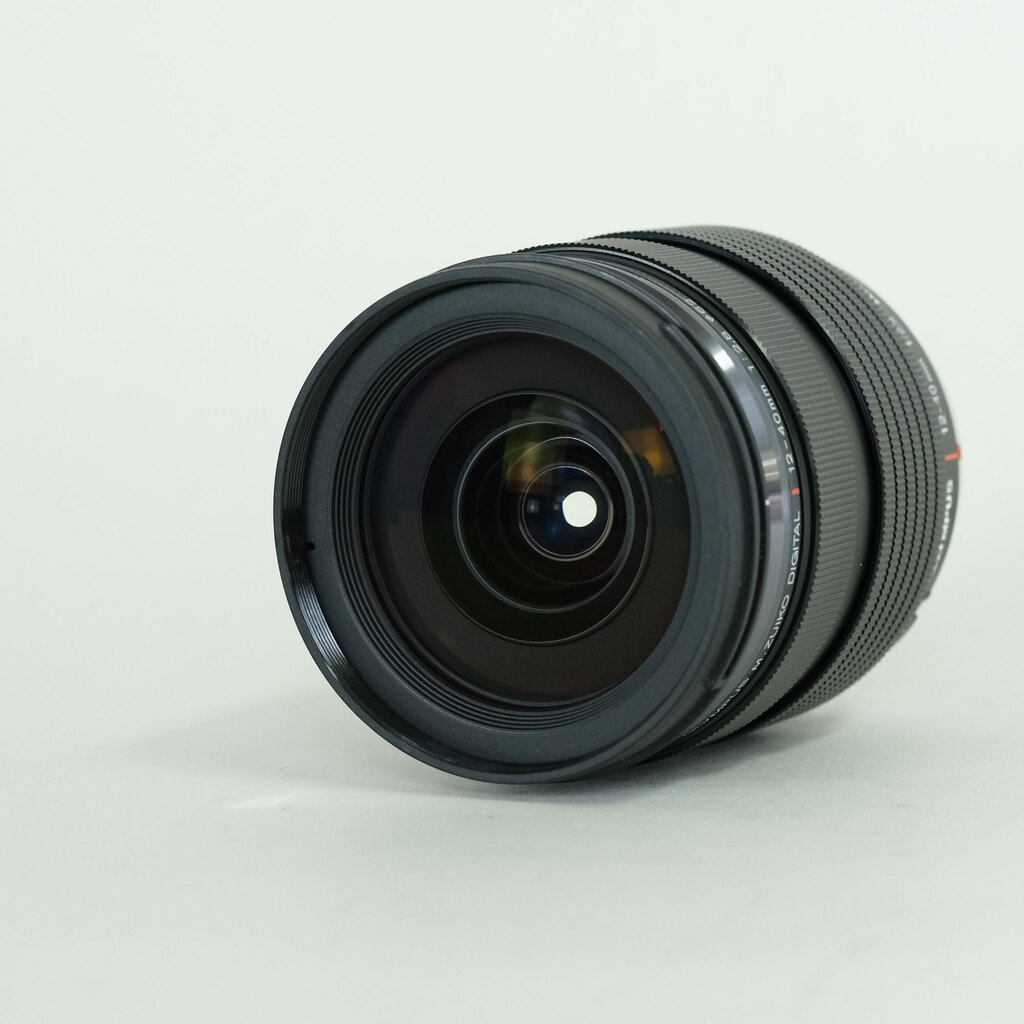 OLYMPUS M.ZUIKO DIGITAL ED 12-40mm F2.8 PRO OLYMPUS M.ZUIKO DIGITAL ED 12-40mm F2.8 PRO