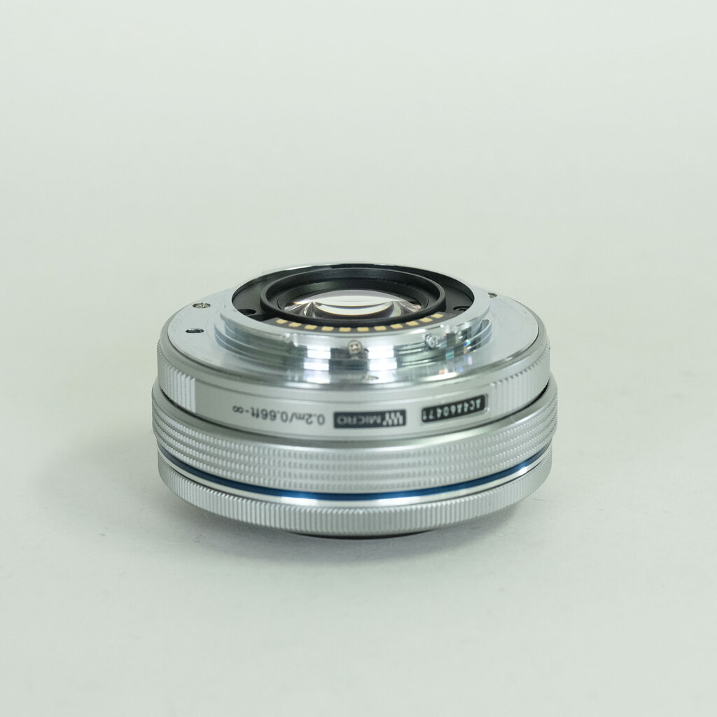 OLYMPUS M.ZUIKO DIGITAL ED 14-42mm F3.5-5.6 EZ シルバー