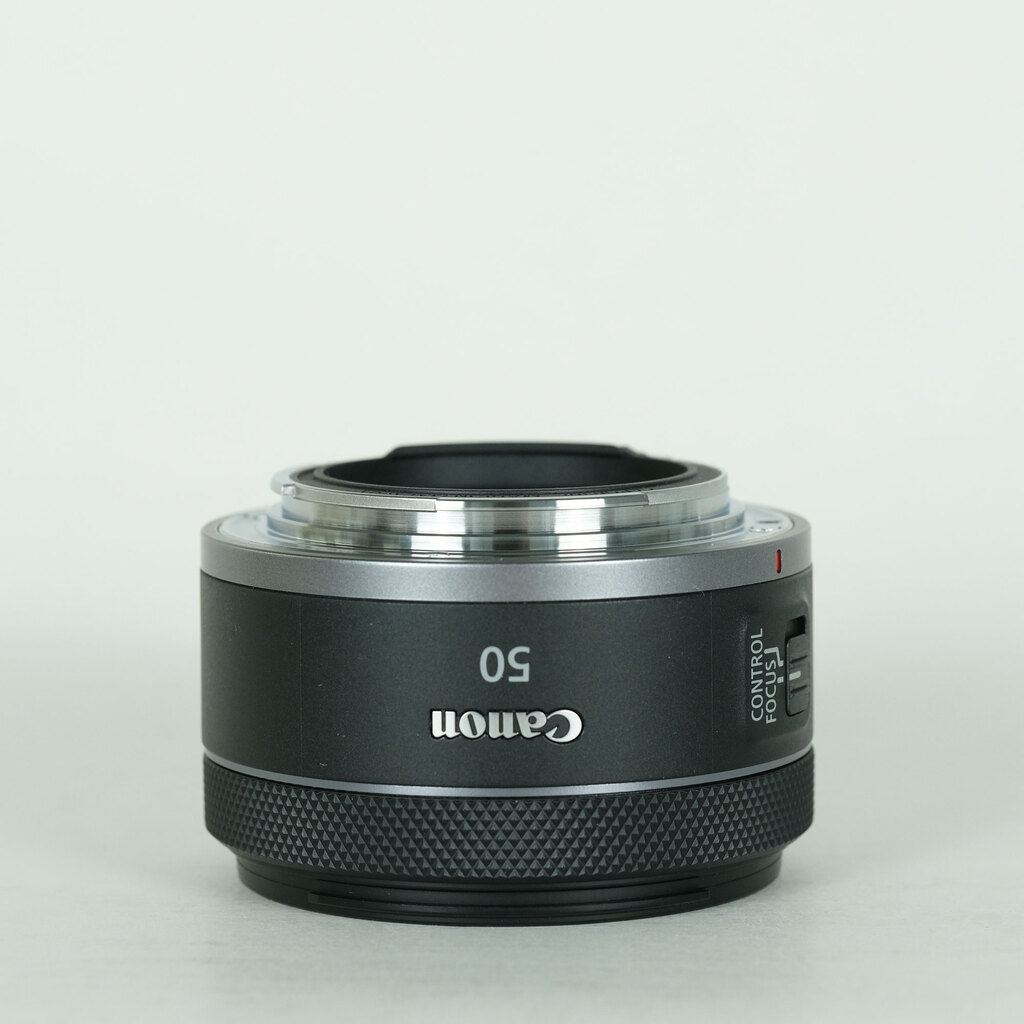 Canon RF50mm F1.8 STMの出品 | ONE SCENE（ワンシーン）
