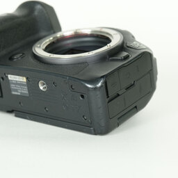 Canon EOS R6