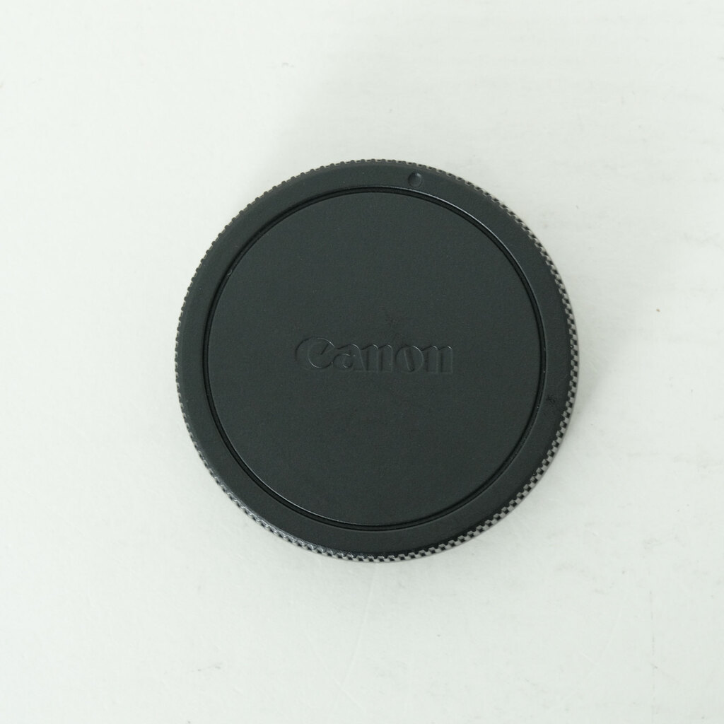 Canon EF-M22mm F2 STM