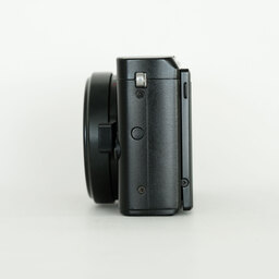 FUJIFILM X70 ブラック