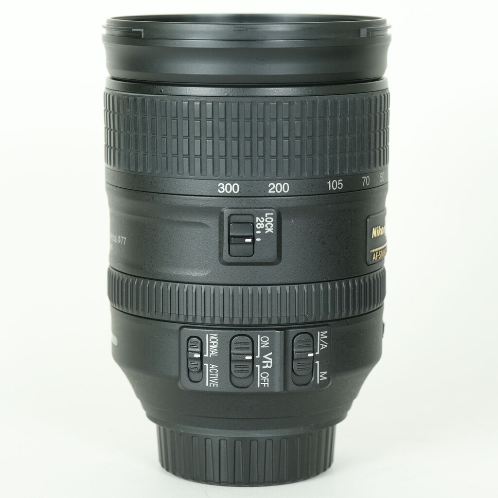Nikon AF-S NIKKOR 28-300mm f/3.5-5.6G ED VR