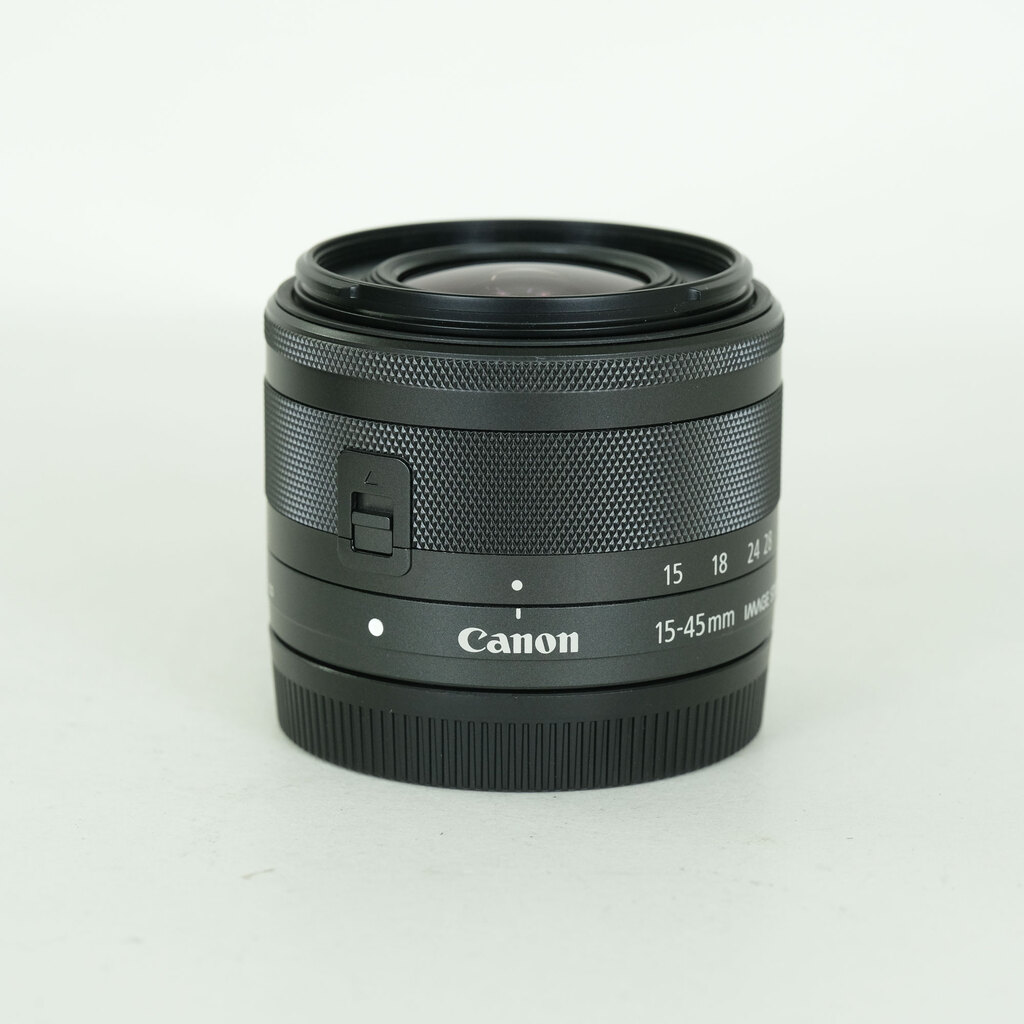 Canon EF-M15-45mm F3.5-6.3 IS STM