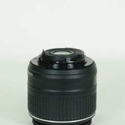 Nikon AF-S DX NIKKOR 18-55mm f3.5-5.6G VR II