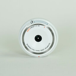OLYMPUS フィッシュアイボディキャップレンズ（9mm Ｆ8.0 FISHEYE） BCL-0980 ホワイト