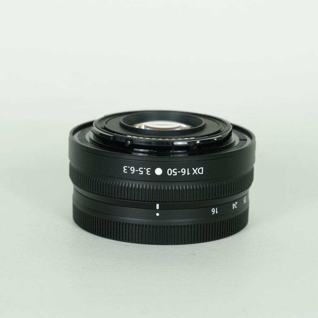Nikon NIKKOR Z DX 16-50mm f/3.5-6.3 VR Nikon NIKKOR Z DX 16-50mm f/3.5-6.3 VR
