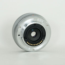 OLYMPUS M.ZUIKO DIGITAL ED 14-42mm F3.5-5.6 EZ シルバー