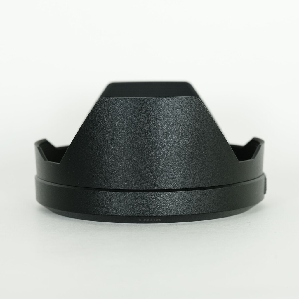 Panasonic LUMIX S 24-105mm F4 MACRO O.I.S.