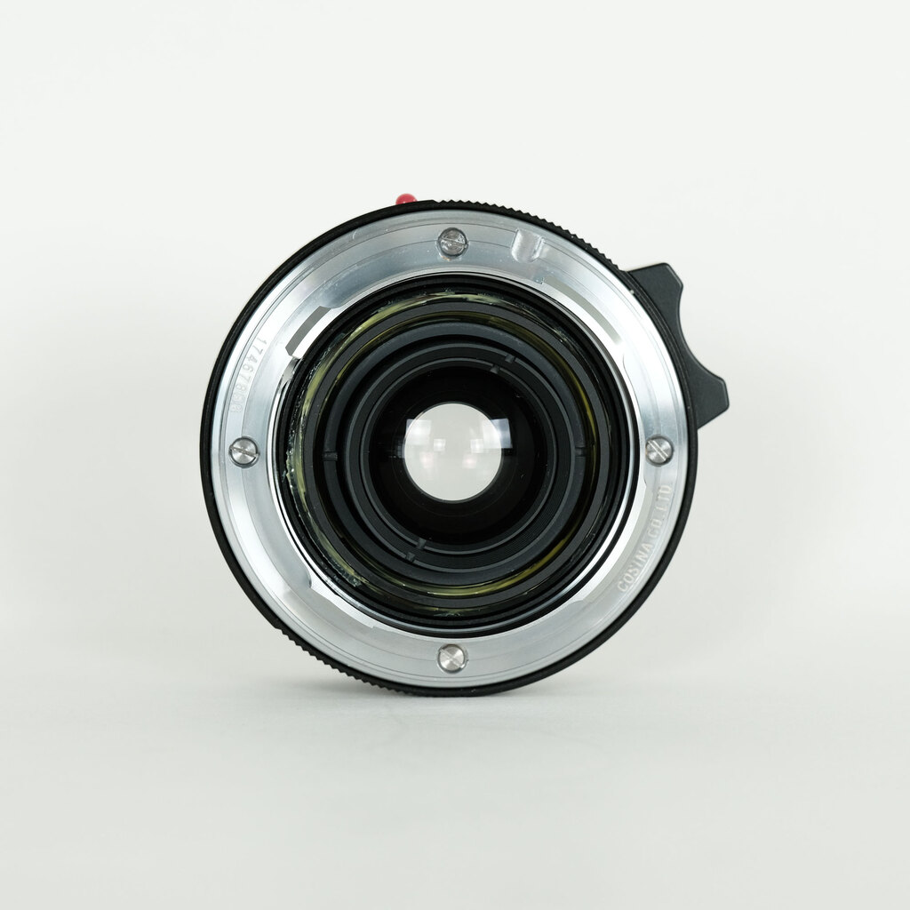 Voigtlander COLOR-SKOPAR 35mm F2.5 PII VM [ライカM用]