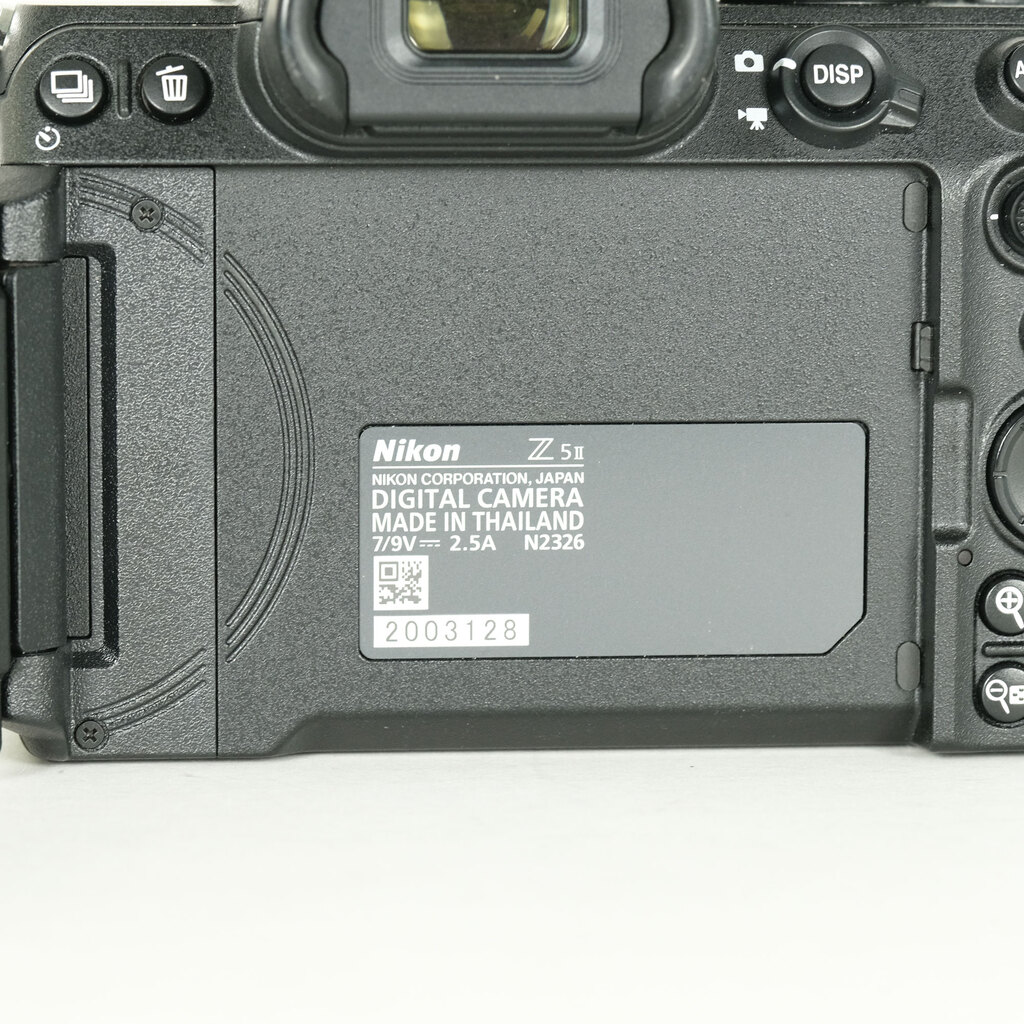 Nikon Z5IIの出品 | ONE SCENE（ワンシーン）