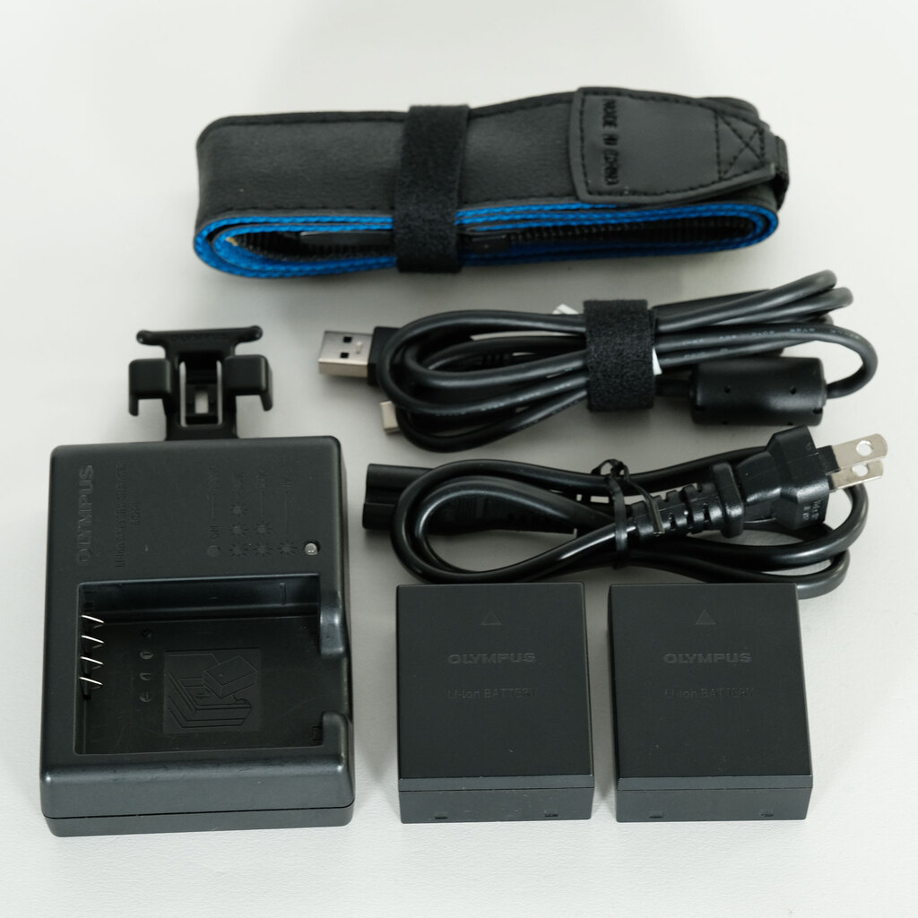 OLYMPUS OM-D E-M1 Mark III