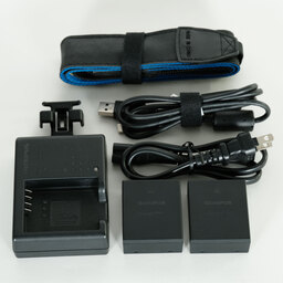 OLYMPUS OM-D E-M1 Mark III