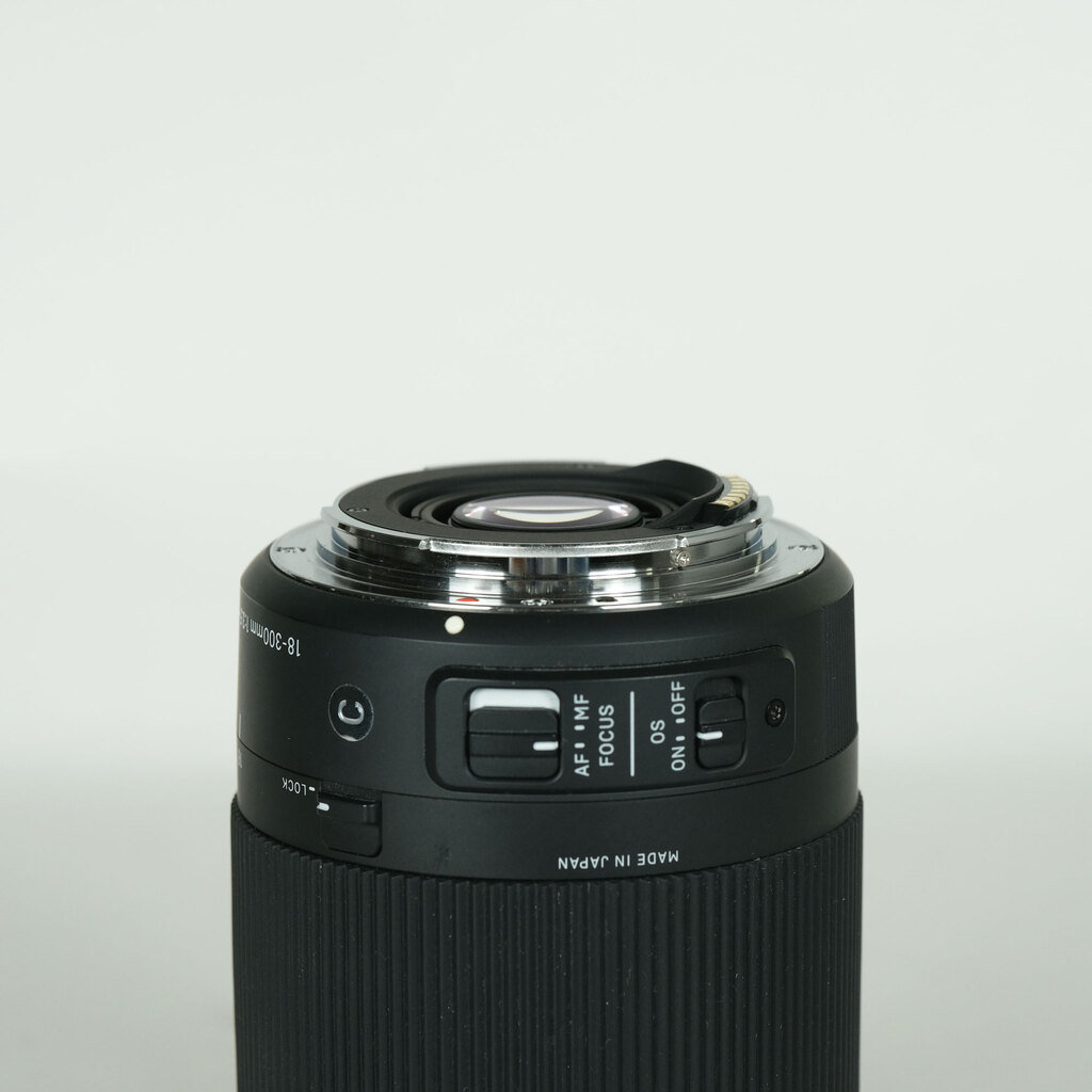 SIGMA 18-300mm F3.5-6.3 DC MACRO OS HSM｜Contemporary [キヤノンEF用]