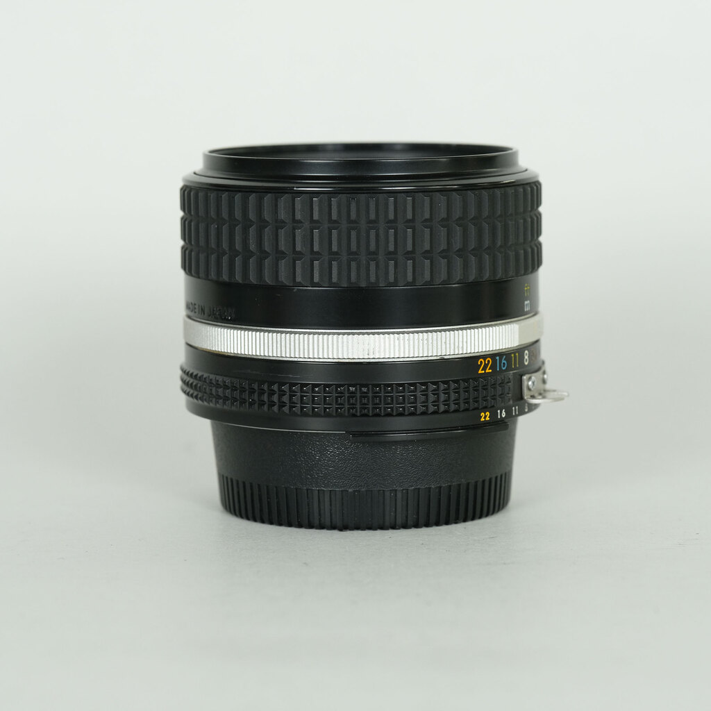Nikon Ai Nikkor 28mm F2.8S