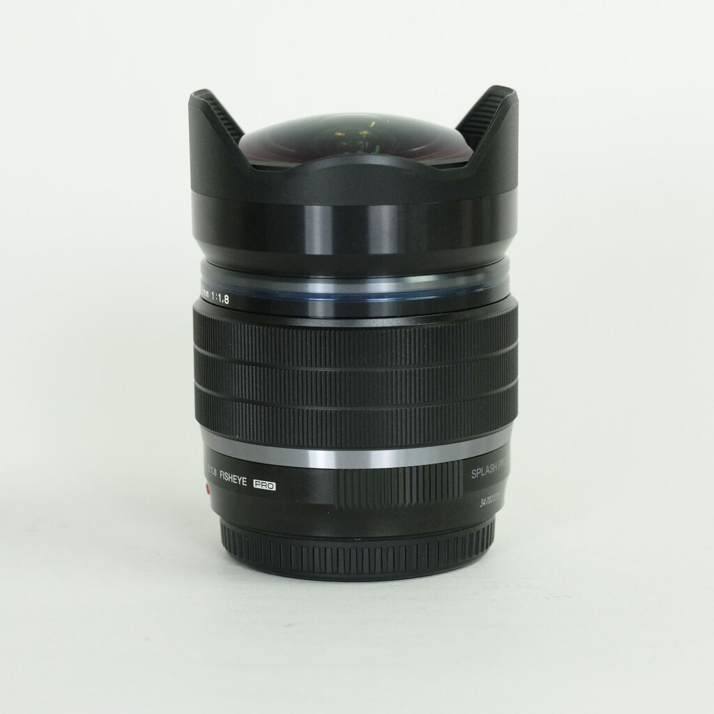 OLYMPUS M.ZUIKO DIGITAL ED 8mm F1.8 Fisheye PRO OLYMPUS M.ZUIKO DIGITAL ED 8mm F1.8 Fisheye PRO