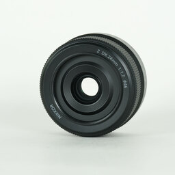 Nikon NIKKOR Z DX 24mm f/1.7 Nikon NIKKOR Z DX 24mm f/1.7