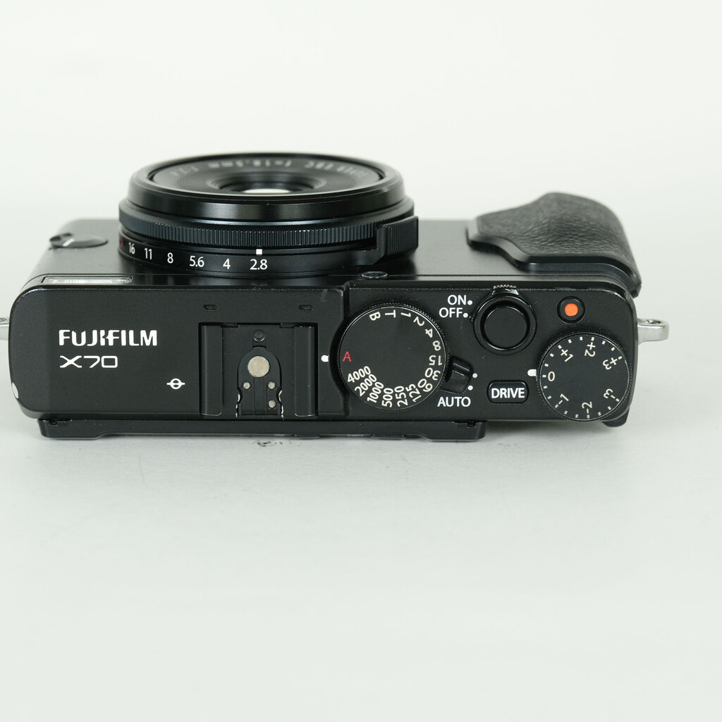 FUJIFILM X70 ブラック FUJIFILM X70 ブラック
