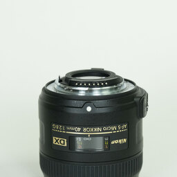 Nikon AF-S DX Micro NIKKOR 40mm f/2.8G
