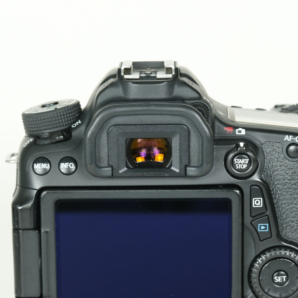 Canon EOS 70D Canon EOS 70D