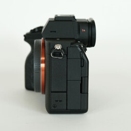 SONY α7 IV（ILCE-7M4）