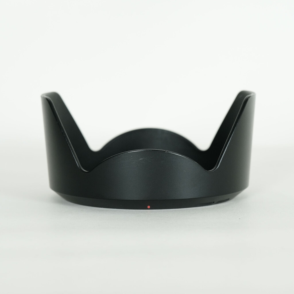 SONY FE 24-240mm F3.5-6.3 OSS SEL24240