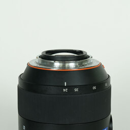 SONY Vario-Sonnar T* 24-70mm F2.8 ZA SSM SAL2470Z SONY Vario-Sonnar T* 24-70mm F2.8 ZA SSM SAL2470Z