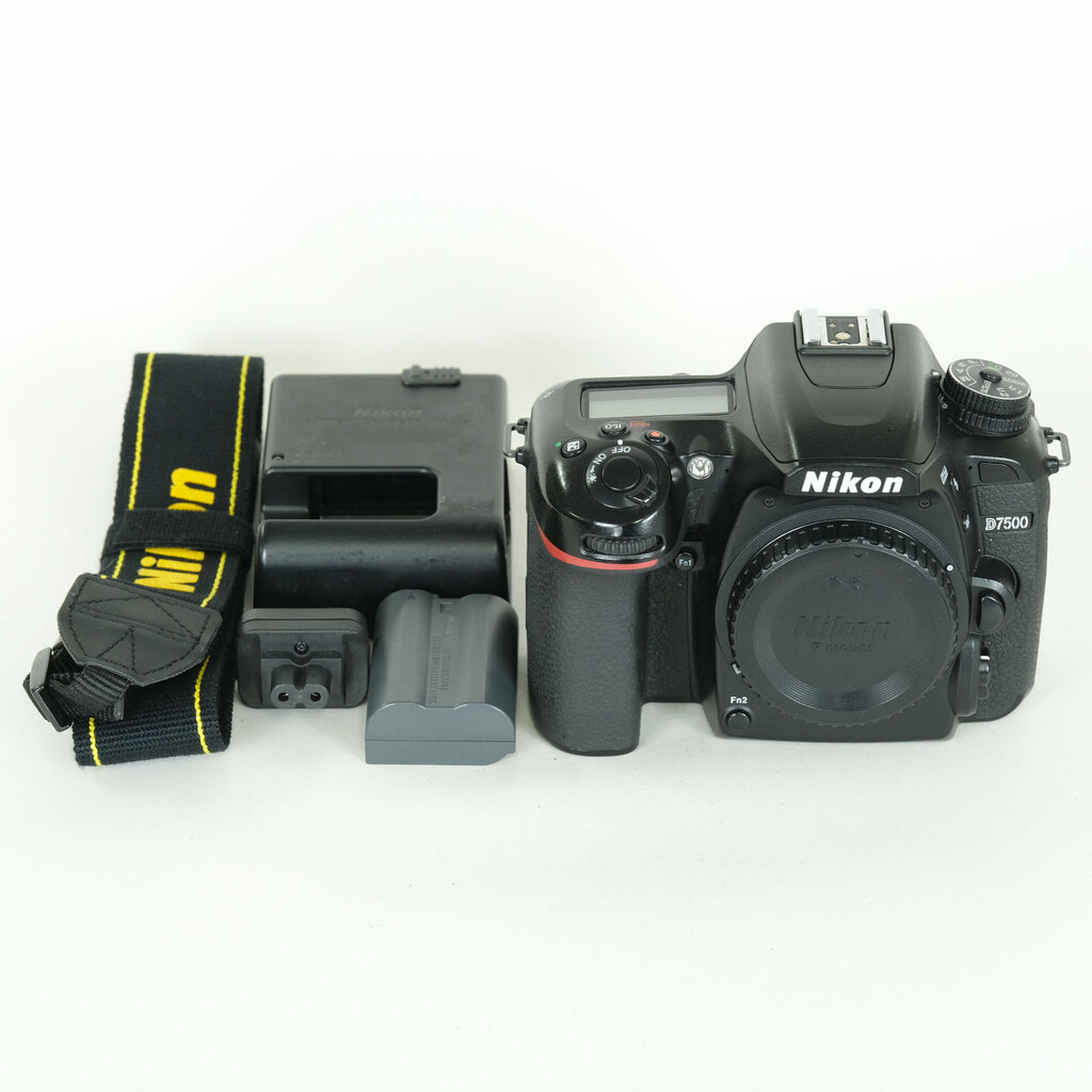 Nikon D7500 Nikon D7500