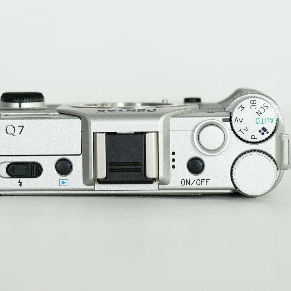 PENTAX Q7 ダブルズームキット シルバー