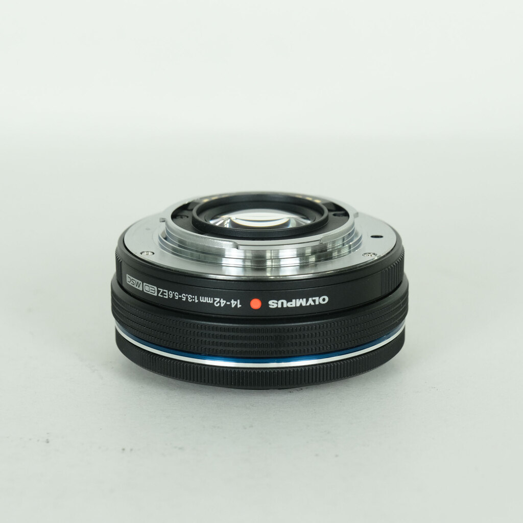 OLYMPUS M.ZUIKO DIGITAL ED 14-42mm F3.5-5.6 EZ ブラックの出品