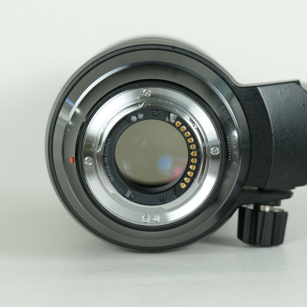 OLYMPUS M.ZUIKO DIGITAL ED 300mm F4.0 IS PROの出品 | ONE SCENE