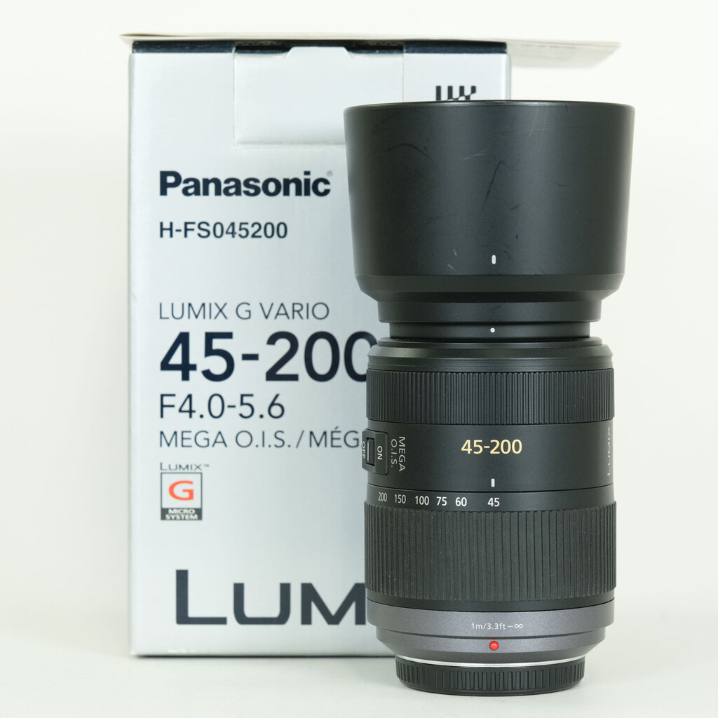 Panasonic LUMIX G VARIO 45-200mm F4.0-F5.6 MEGA O.I.S. H-FS045200 Panasonic LUMIX G VARIO 45-200mm F4.0-F5.6 MEGA O.I.S. H-FS045200