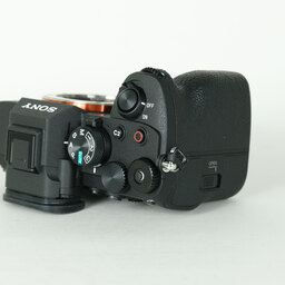 SONY α7 IV(ILCE-7M4) SONY α7 IV(ILCE-7M4)
