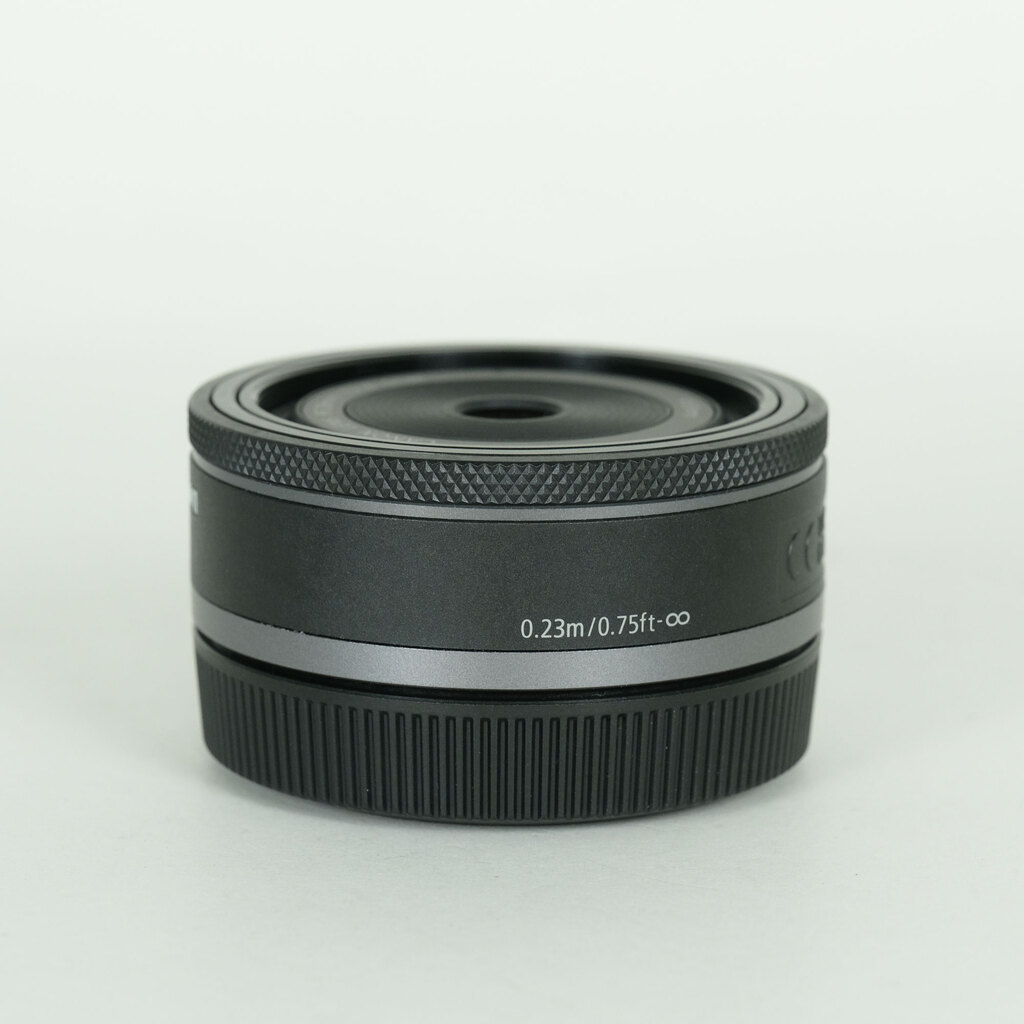 Canon RF28mm F2.8 STM
